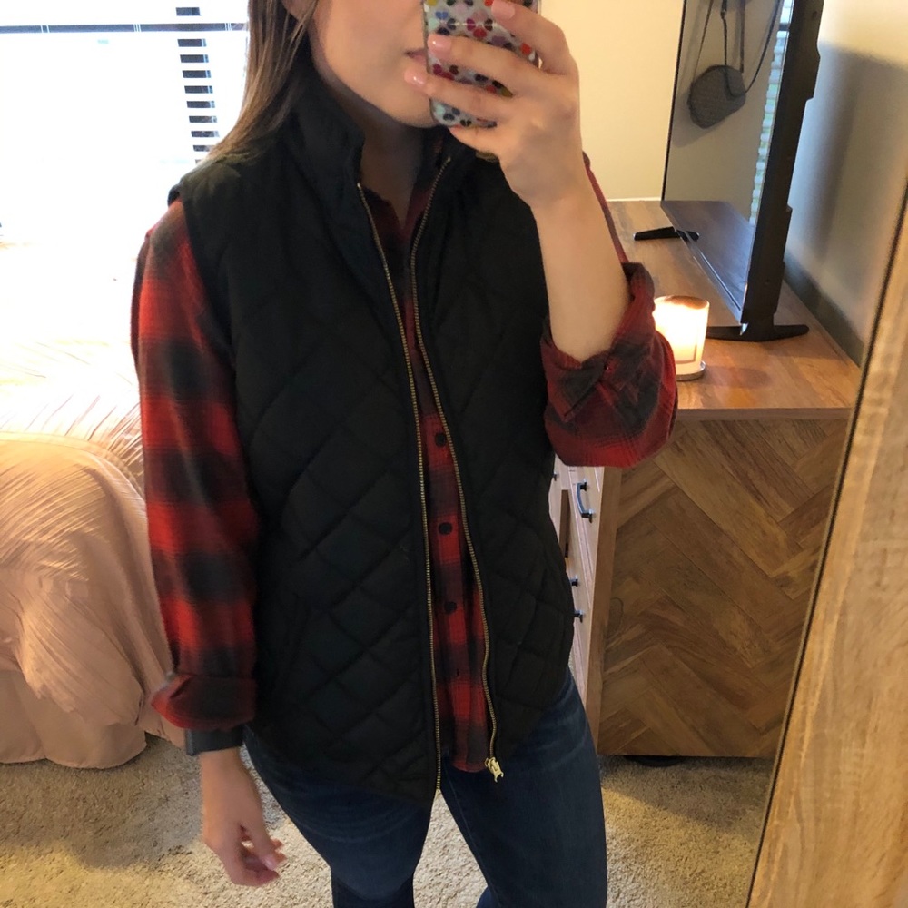 Quilted Black Vest Old Navy